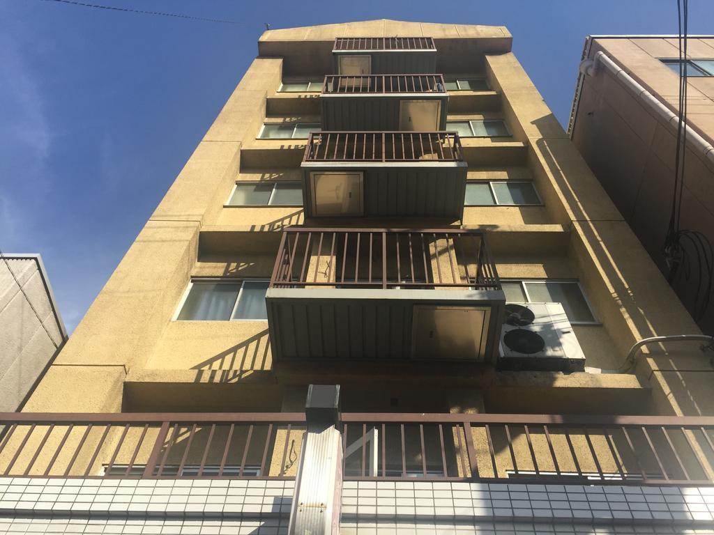 Akasaka Ryokan Osaka Exterior photo